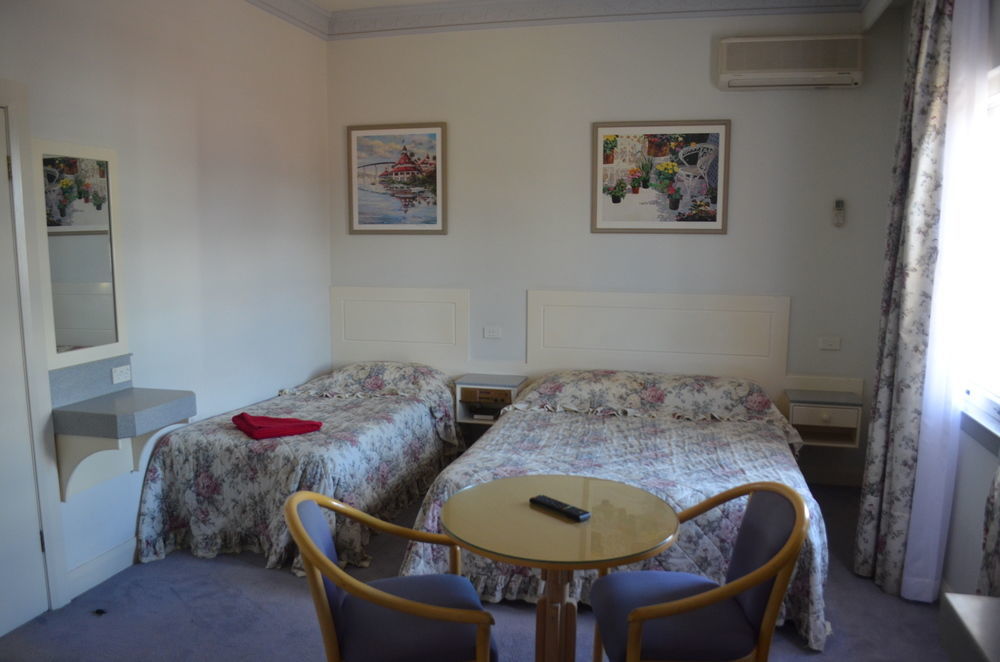 Monarch Motel Moruya Exterior foto